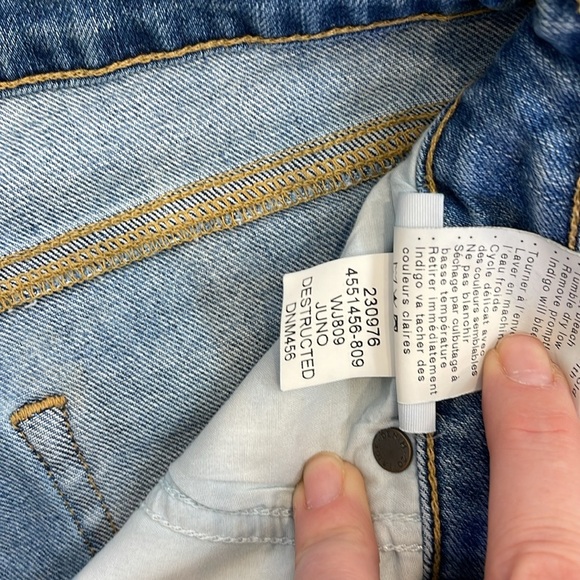 Paige denim shorts - Picture 3 of 3